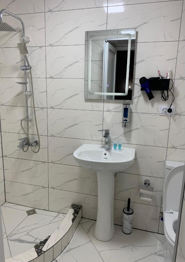 Mate'S Home Kazbegi Екстериор снимка
